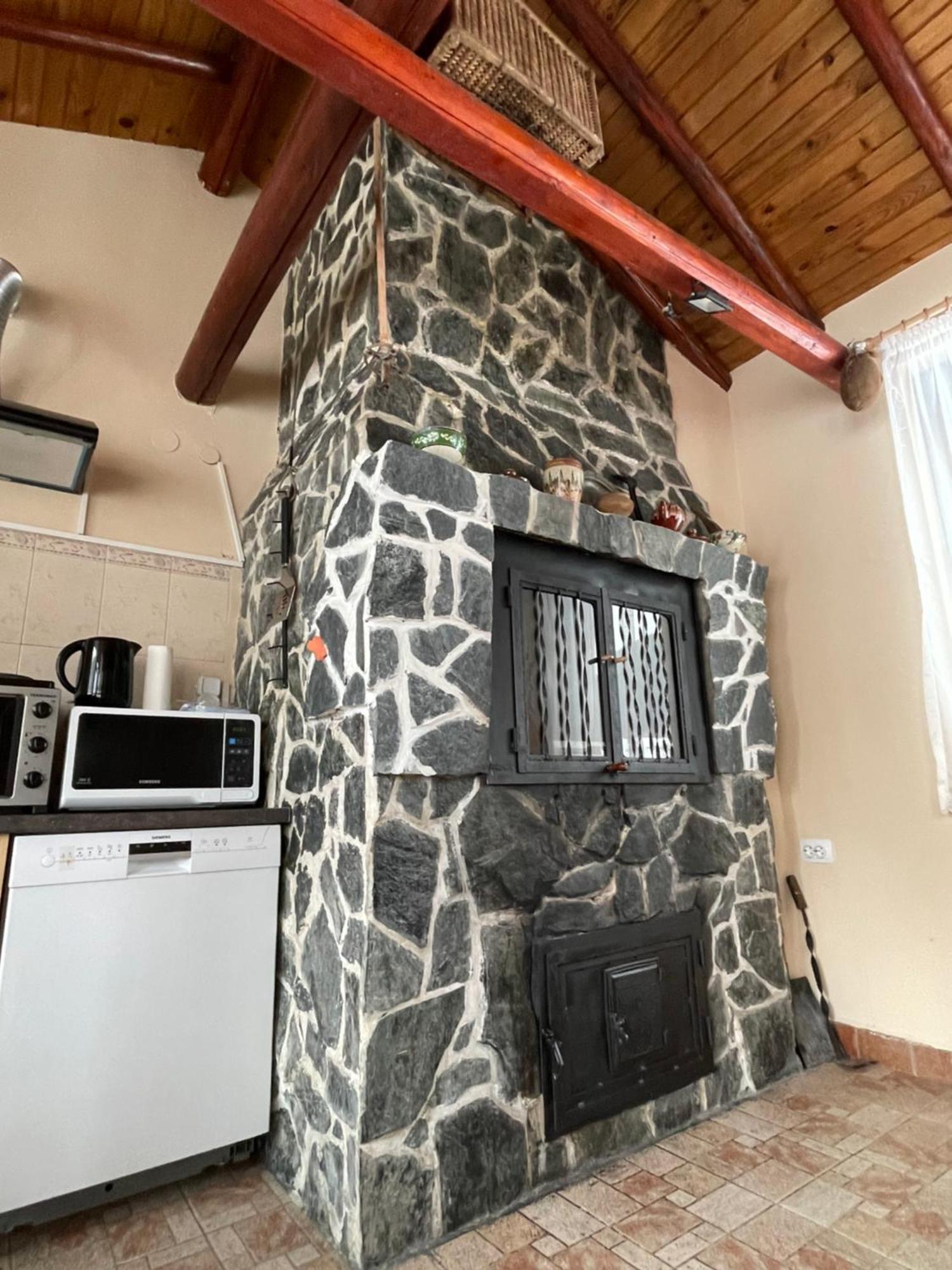 Mama Emiliya Guest House Beli Iskar Exterior foto